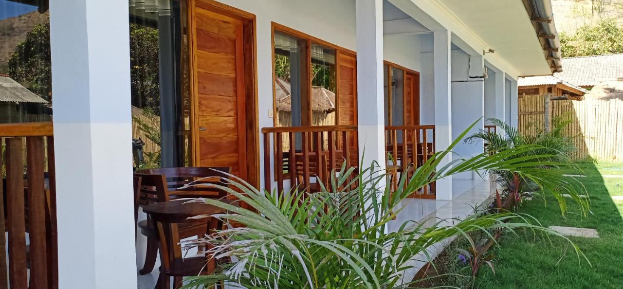 Elisa Homestay Areguling Kuta  Екстериор снимка