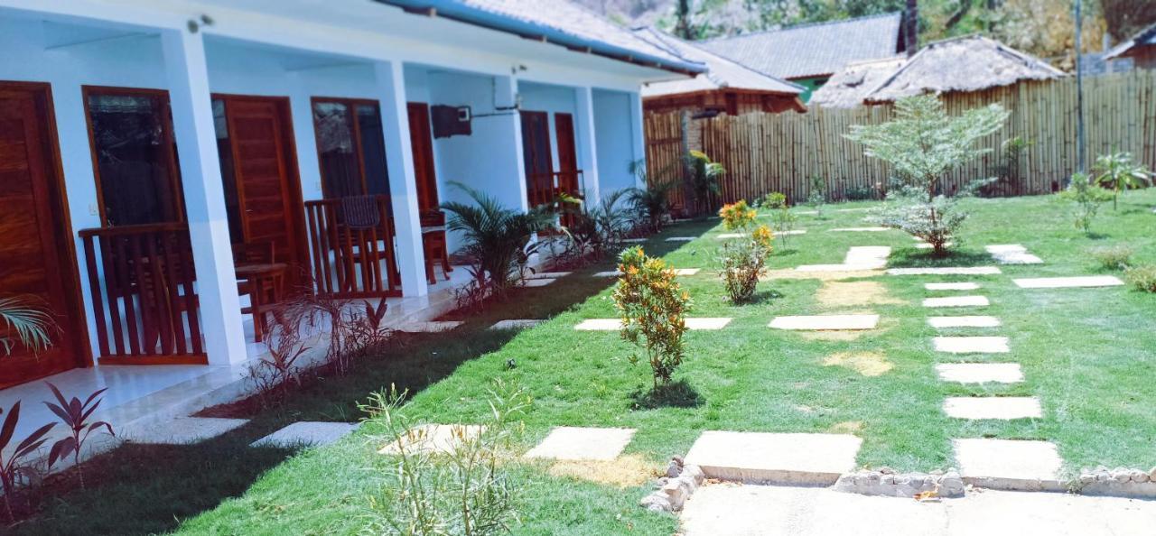 Elisa Homestay Areguling Kuta  Екстериор снимка