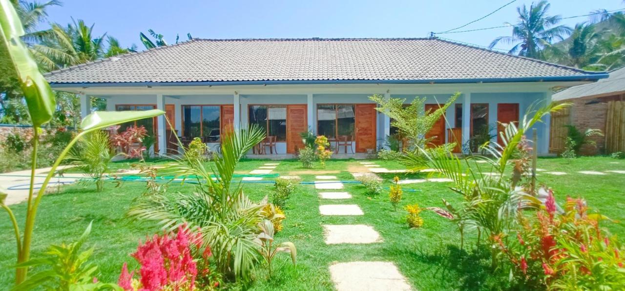 Elisa Homestay Areguling Kuta  Екстериор снимка