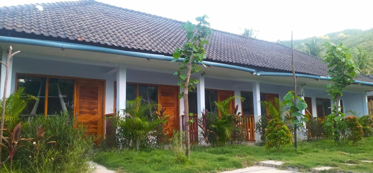 Elisa Homestay Areguling Kuta  Екстериор снимка
